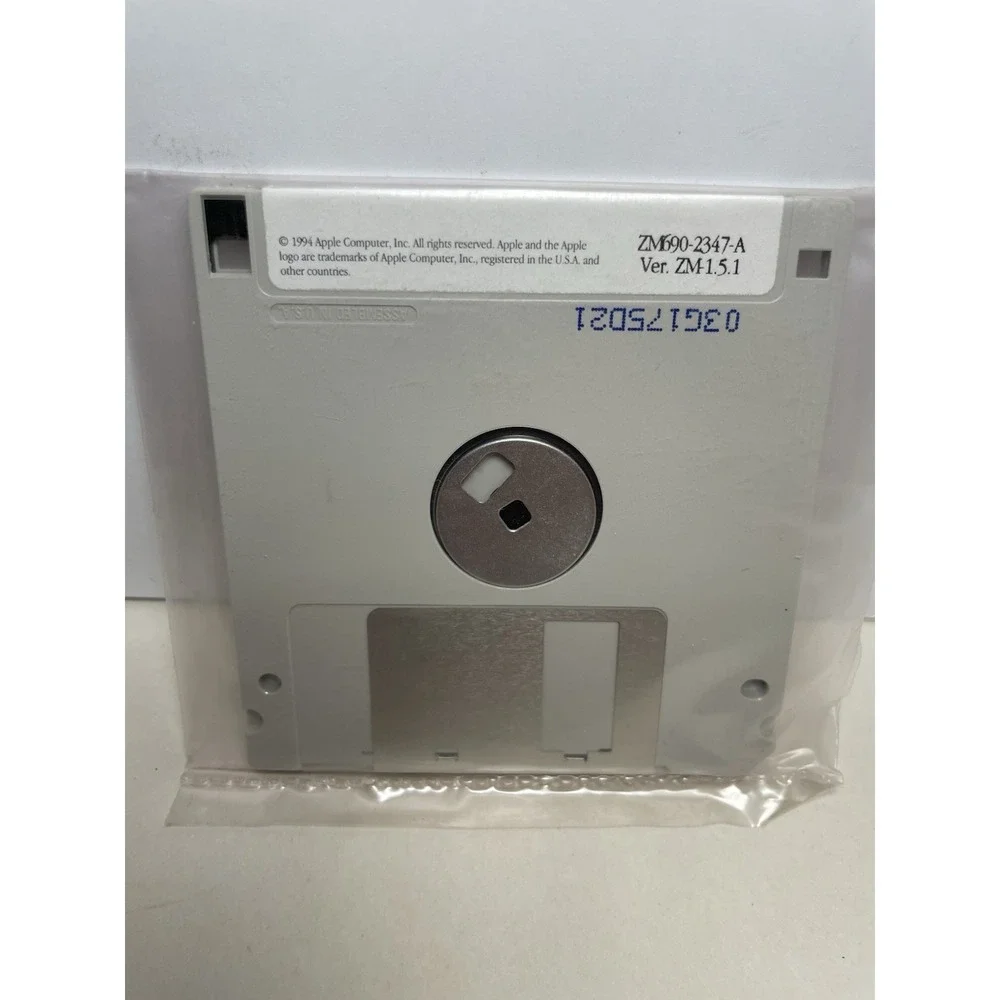 Apple Network Software Install Disk Multilingual Version 3.5 Floppy Disk
